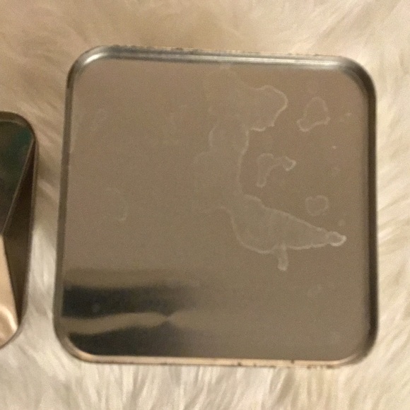 🎄(bundle 3 items for $30 )Vintage Christmas tin - Picture 8 of 8